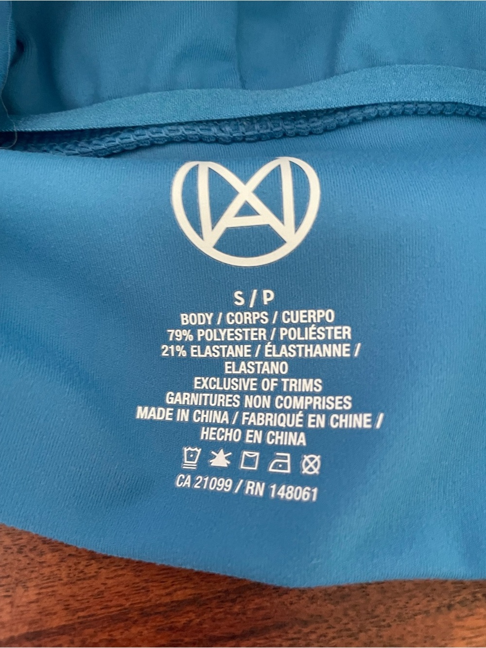 3 Activewear Sports Bras - Black, Aqua, Blue Leopard and LULU LEMON tights - Picture 5 of 6